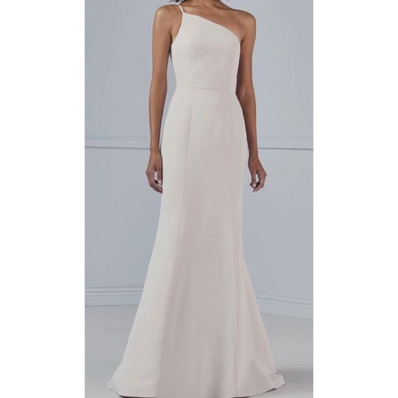 Amsale Dresses & Skirts - AMSALE Charlotte OffShoulder Maxi Dress